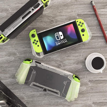 
                        
                          將圖片載入圖庫檢視器 Mumba Dockable Case Compatible for Nintendo Switch, [Blade Series] TPU Grip Protective Cover Case with Ergonomic Design and Comfort Grip (Clear) - JOY2ESpree
                        
                      