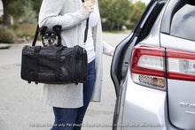 
                        
                          Cargar imagen en el visor de la galería, Sherpa Original Deluxe Airline Approved Pet Carrier, Medium, Black
                        
                      