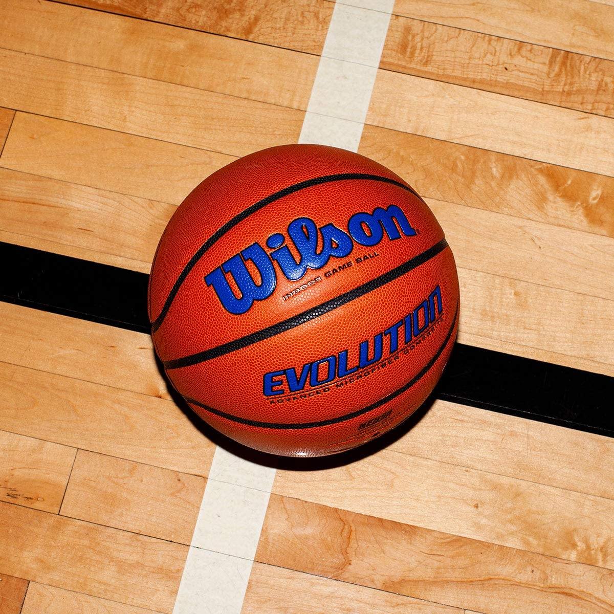 Wilson Evolution Game Basketball - JOY2ESpree