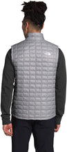 
                        
                          Muat gambar ke penampil Galeri, The North Face Men’s ThermoBall Eco Insulated Vest
                        
                      