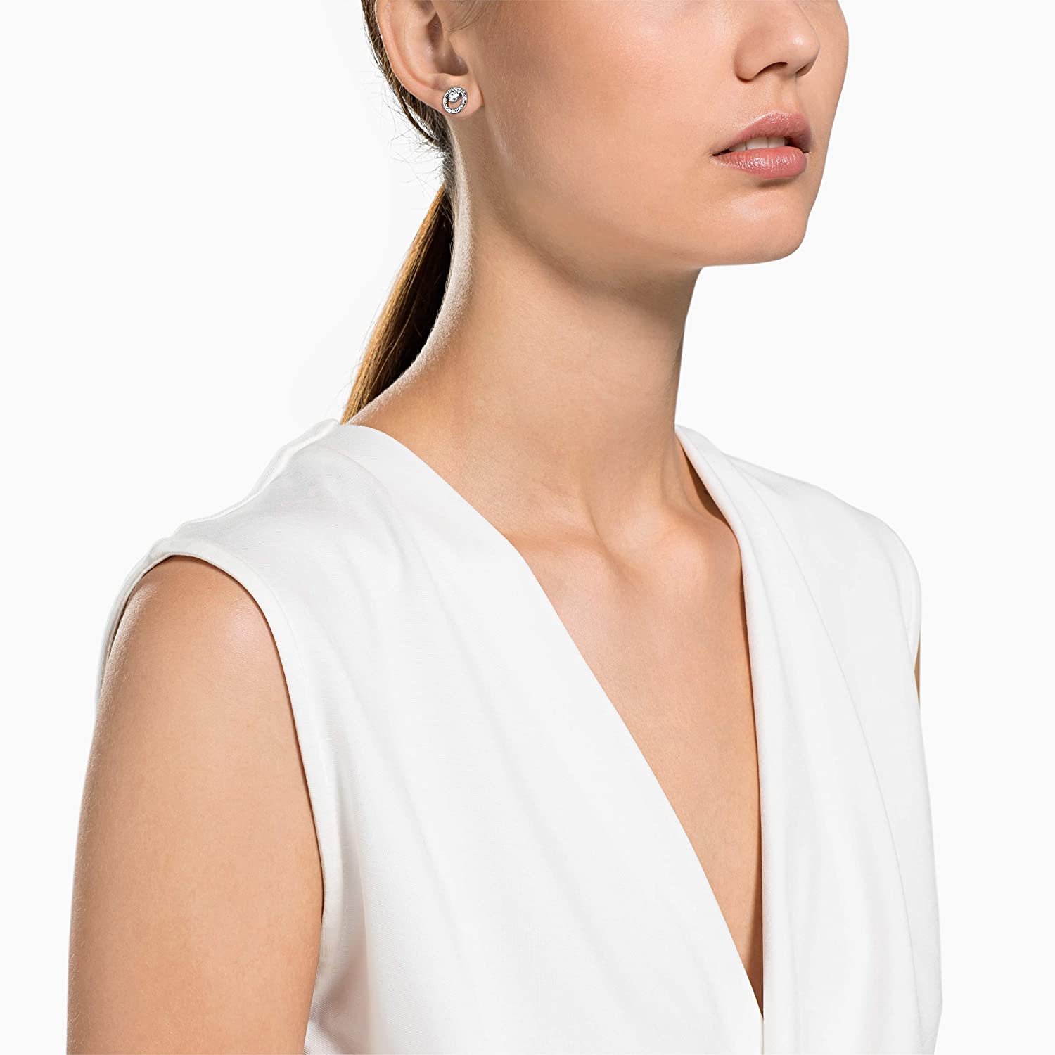 SWAROVSKI Women's Creativity Circle Jewelry Collection, Clear Crystals - JOY2ESpree