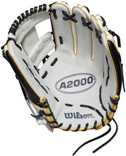 
                        
                          將圖片載入圖庫檢視器 Wilson A2000 Fastpitch Glove Series - JOY2ESpree
                        
                      