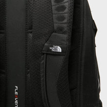 
                        
                          Cargar imagen en el visor de la galería, The North Face Women's Recon Backpack, TNF Black Heather/Silver Reflective, One Size
                        
                      