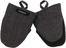 
                        
                          Muat gambar ke penampil Galeri, Cuisinart Chambray Neoprene Mini Oven Mitts, 2 Pack – Heat Resistant to 400 F . - JOY2ESpree
                        
                      