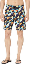 
                        
                          画像をギャラリービューアに読み込む, Tommy Bahama North Shore Dusk to Dawn Board Shorts Swim
                        
                      
