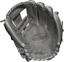 
                        
                          將圖片載入圖庫檢視器 Wilson A2000 Fastpitch Glove Series - JOY2ESpree
                        
                      