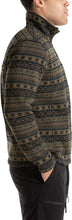 
                        
                          Load image into Gallery viewer, The North Face Men's Tsillan Quarter Zip Sweatshirt
                        
                      