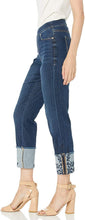 
                        
                          將圖片載入圖庫檢視器 Jag Jeans Women's Lewis Straight Pull on Crop W/Embroidered Cuff
                        
                      