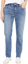 
                        
                          画像をギャラリービューアに読み込む, Jag Jeans Women's Carter Mid Rise Girlfriend Jean
                        
                      