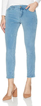 
                        
                          Cargar imagen en el visor de la galería, Jag Jeans Women's Mera Skinny Ankle Pant in Refined Corduroy
                        
                      