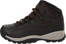 
                        
                          Load image into Gallery viewer, Columbia Women's Newton Ridge Plus Hiking Boot
                        
                      