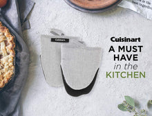 
                        
                          Muat gambar ke penampil Galeri, Cuisinart Chambray Neoprene Mini Oven Mitts, 2 Pack – Heat Resistant to 400 F . - JOY2ESpree
                        
                      