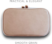 
                        
                          將圖片載入圖庫檢視器 Vegan Leather Clear Makeup Bag - Toiletry Bags for Traveling - Cosmetic Bag
                        
                      