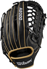 
                        
                          गैलरी व्यूवर में इमेज लोड करें, Wilson A2000 Baseball Glove Series - JOY2ESpree
                        
                      