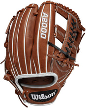 
                        
                          將圖片載入圖庫檢視器 Wilson A2000 Baseball Glove Series - JOY2ESpree
                        
                      