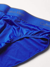 
                        
                          Load image into Gallery viewer, Calvin Klein Men's Microfiber Stretch Multipack Briefs
                        
                      
