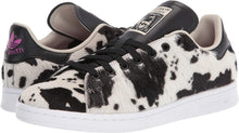 
                        
                          Cargar imagen en el visor de la galería, adidas Originals Women's Stan Smith Sneaker
                        
                      