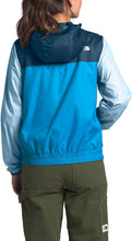 
                        
                          Cargar imagen en el visor de la galería, The North Face Women's Cyclone Windbreaker Hooded Jacket
                        
                      