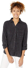 
                        
                          Cargar imagen en el visor de la galería, Jag Jeans Women's Adley Long Sleeve Button Up Shirt
                        
                      