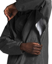 
                        
                          Load image into Gallery viewer, The North Face Men’s Venture 2 Waterproof Hooded Rain Jacket
                        
                      