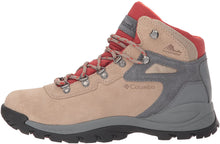 
                        
                          Load image into Gallery viewer, Columbia Women's Newton Ridge Plus Waterproof Amped Hiking Shoe
                        
                      