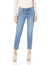 
                        
                          Muat gambar ke penampil Galeri, Jag Jeans Women's Carter Girlfriend Jean with Gems
                        
                      