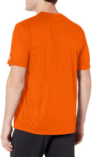 
                        
                          गैलरी व्यूवर में इमेज लोड करें, Russell Athletic Men's Short Sleeve Performance T-Shirt
                        
                      