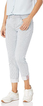 
                        
                          Load image into Gallery viewer, Jag Jeans Women's Petite Carter Girlfriend Jean
                        
                      