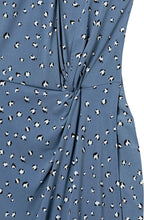 
                        
                          Muat gambar ke penampil Galeri, Amazon Brand - Lark &amp; Ro Women's Sleeveless Crossover Twist Neck Faux Wrap Dress
                        
                      
