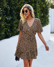 
                        
                          Cargar imagen en el visor de la galería, KIRUNDO 2021 Women’s Summer Short Sleeve Ruffle Floral Dress
                        
                      