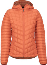 
                        
                          Load image into Gallery viewer, Marmot Women's Featherless Hoody
                        
                      