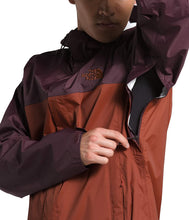 
                        
                          Load image into Gallery viewer, The North Face Men’s Venture 2 Waterproof Hooded Rain Jacket
                        
                      