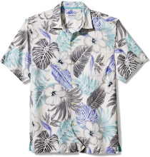 
                        
                          Cargar imagen en el visor de la galería, Tommy Bahama Konkan Jungle Silk Blend Camp Shirt
                        
                      
