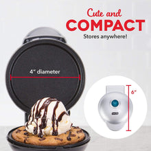 
                        
                          將圖片載入圖庫檢視器 Dash DMS001AQ Mini Maker Electric Round Griddle for Individual Pancakes, Cookies - JOY2ESpree
                        
                      