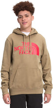 
                        
                          Load image into Gallery viewer, The North Face Men's Half Dome Pullover Hoodie
                        
                      