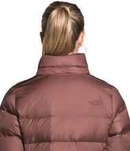 
                        
                          Muat gambar ke penampil Galeri, The North Face Women's Metropolis Insulated Parka III - Long Winter Coat
                        
                      