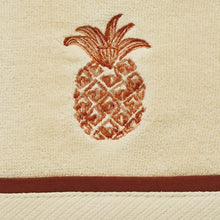 
                        
                          Cargar imagen en el visor de la galería, Tommy Bahama Batik Pineapple, Bath Towel, Orange
                        
                      