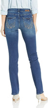 
                        
                          Load image into Gallery viewer, Jag Jeans Women's Plus Size Hanna Straight Jean
                        
                      