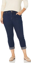 
                        
                          Cargar imagen en el visor de la galería, Jag Jeans Women's Plus Size Carter Girlfriend Jean
                        
                      