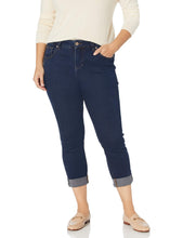 
                        
                          Cargar imagen en el visor de la galería, Jag Jeans Women's Plus Size Carter Girlfriend Jean
                        
                      