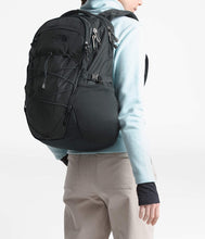 
                        
                          Cargar imagen en el visor de la galería, The North Face Borealis Backpack
                        
                      