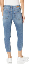 
                        
                          Cargar imagen en el visor de la galería, Jag Jeans Women's Petite Valentina Crop High Rise Jeans
                        
                      