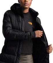 
                        
                          Muat gambar ke penampil Galeri, The North Face Women's Metropolis Insulated Parka III - Long Winter Coat
                        
                      