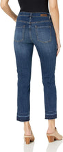 
                        
                          गैलरी व्यूवर में इमेज लोड करें, Jag Jeans Women's Gwen Button Fly Slim Ankle Jean
                        
                      