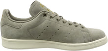 
                        
                          Load image into Gallery viewer, Adidas Originals Men's Stan Smith Sneaker
                        
                      