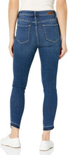 
                        
                          將圖片載入圖庫檢視器 Jag Jeans Women's Viola High Rise Skinny with Hem Detail Jean
                        
                      