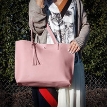 
                        
                          Cargar imagen en el visor de la galería, Oct17 Women Large Tote Bag - Tassels Faux Leather Shoulder Handbags, Fashion Ladies Purses Satchel Messenger Bags
                        
                      