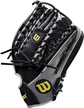 
                        
                          Cargar imagen en el visor de la galería, Wilson A2000 SuperSkin Baseball Glove Series - JOY2ESpree
                        
                      