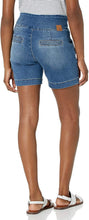 
                        
                          Cargar imagen en el visor de la galería, Jag Jeans Women's Petite Ainsley 7" Pull on Short
                        
                      