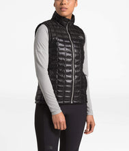 
                        
                          將圖片載入圖庫檢視器 The North Face womens The North Face Thermoball Eco Vest Womens
                        
                      